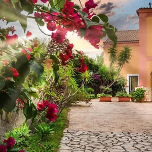 **** Hotel Casale E Relais Italia
